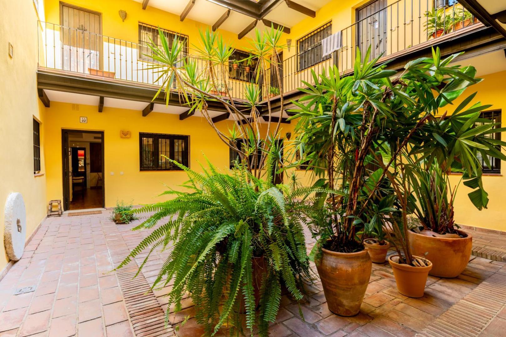 Loft En El Corral Del Horno Apartman Sevilla Kültér fotó
